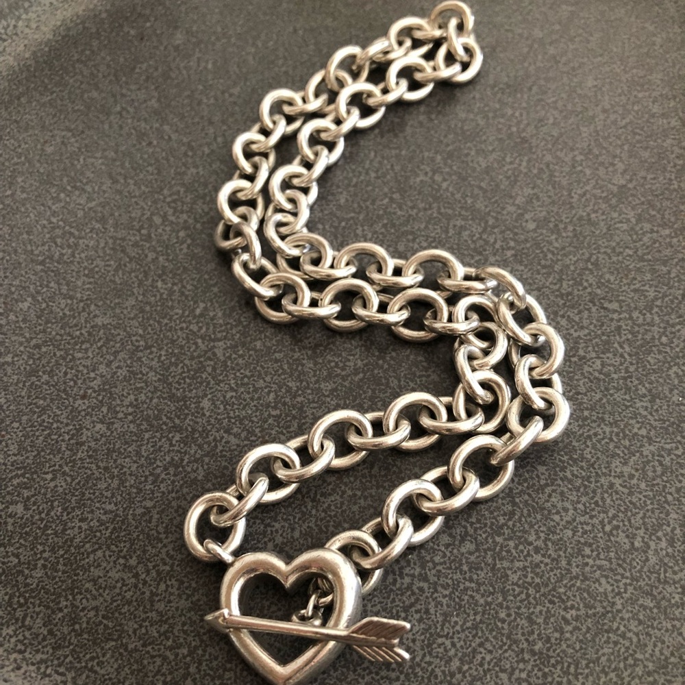 Tiffany & Co. heart and arrow toggle necklace